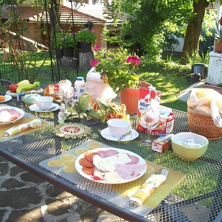 Privatunterkunft Jazmin Naturista - Nudista Bungalow Nemesbükk